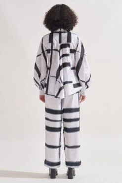 Amrich White Mel Itajime Shibori Shirt -Deals Haute Togs Store 0404amr15 13