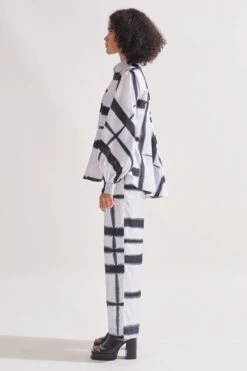 Amrich White Mel Itajime Shibori Shirt -Deals Haute Togs Store 0404amr15 8