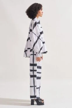 Amrich White Mel Itajime Shibori Shirt -Deals Haute Togs Store 0404amr15 9