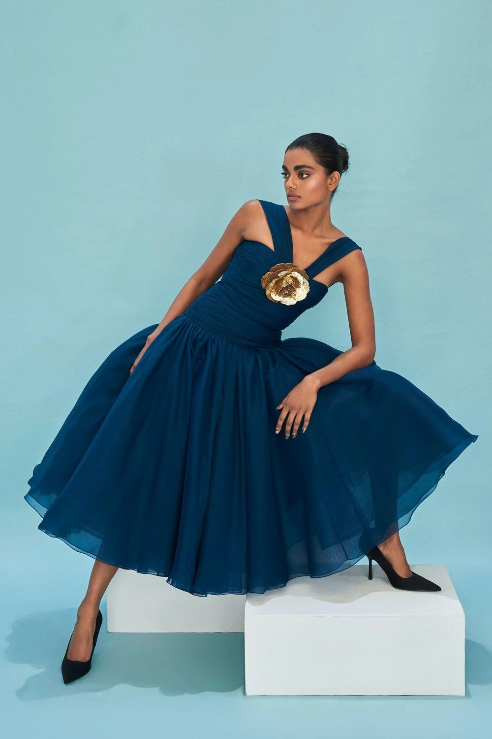 Gauri & Nainika Peacock Blue Embellished Midi Dress 3 Gauri & Nainika Peacock Blue Embellished Midi Dress