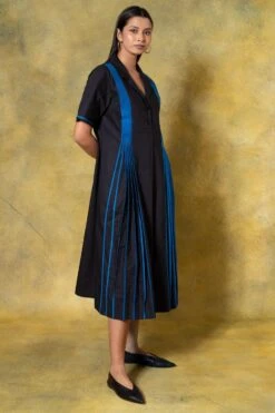 Bodice Blue V-neck Hand Bound Pleated Dress 9 Bodice Blue V-neck Hand Bound Pleated Dress -Deals Haute Togs Store 11423bo8 3