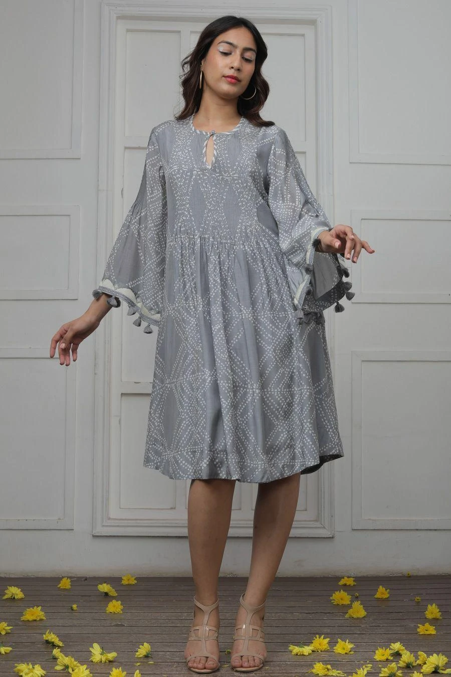 Myoho Grey Pintucked Dress With Flared Sleeves 3 Myoho Grey Pintucked Dress With Flared Sleeves