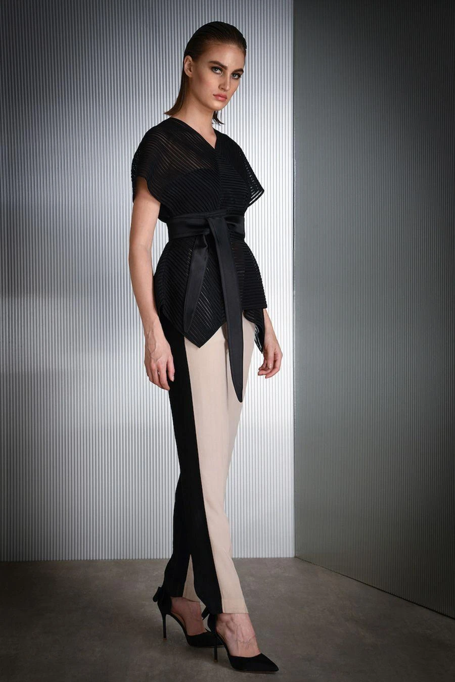 Rohit Gandhi + Rahul Khanna Black Panelled Box Top 3 Rohit Gandhi + Rahul Khanna Black Panelled Box Top