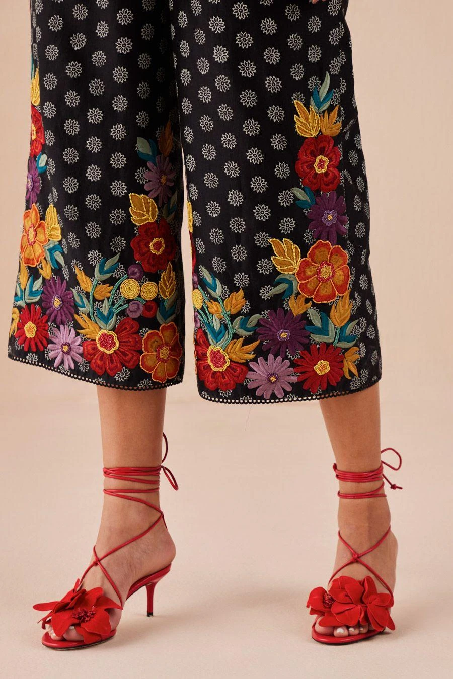 Chandrima Black Printed Embroidered Jumpsuit 5 Chandrima Black Printed Embroidered Jumpsuit - Image 3