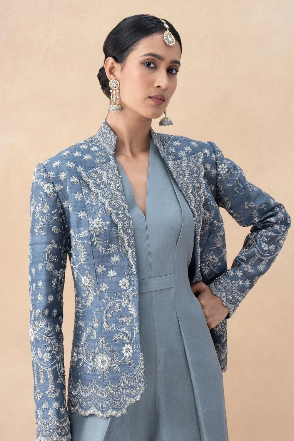 Jayanti Reddy Grey Zardosi Embellished Jacket Set 6 Jayanti Reddy Grey Zardosi Embellished Jacket Set - Image 4