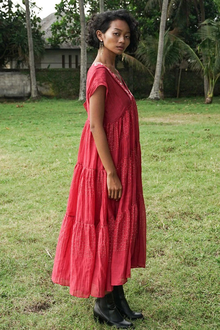 Baju Red Bry Floral Embellished Dress 4 Baju Red Bry Floral Embellished Dress - Image 2