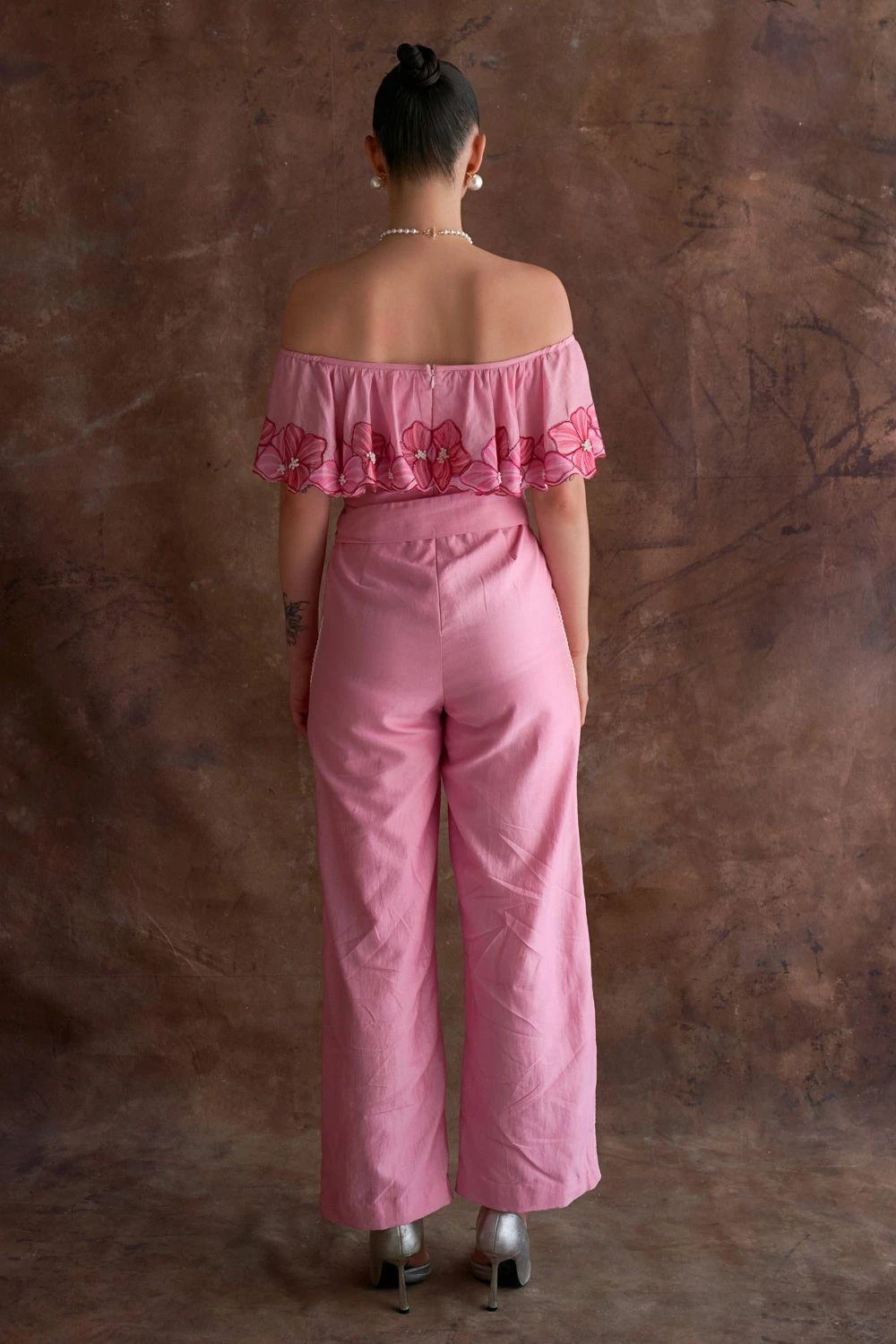 Sakshi Khetterpal Coral Chanderi Off-shoulder Jumpsuit 7 Sakshi Khetterpal Coral Chanderi Off-shoulder Jumpsuit - Image 6