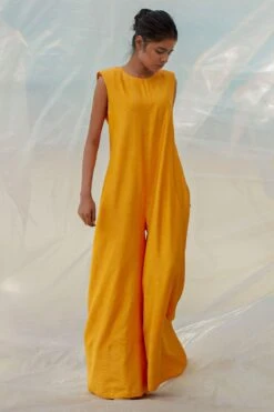 Bennch Yellow Flared Sleeveless Jumpsuit -Deals Haute Togs Store 8323be26 3