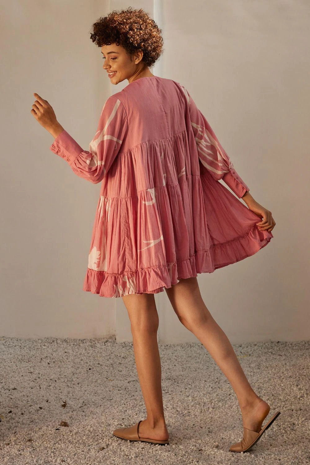 Khara Kapas Pale Pink Daffodil Dress 6 Khara Kapas Pale Pink Daffodil Dress - Image 4