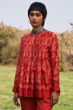 Ikai Rust Shibori Dyed Pleated Shirt