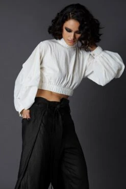 Chola Balloon Sleeve Crop Shirt