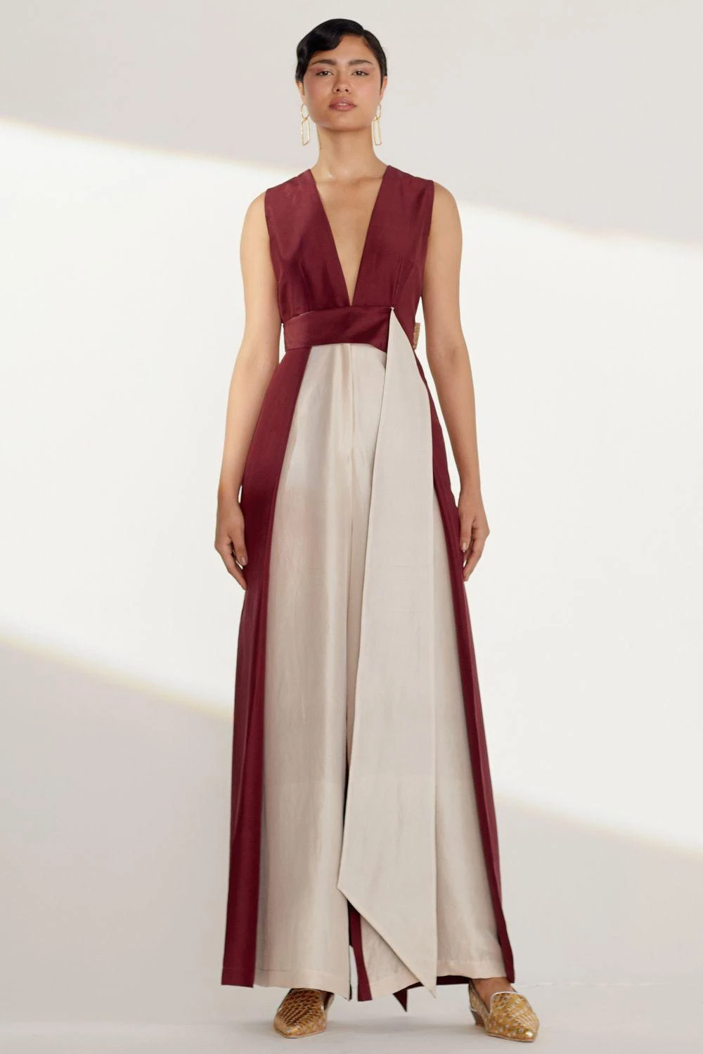 Twinkle Hanspal Colour Blocked Jumpsuit With Attached Belts 3 Twinkle Hanspal Colour Blocked Jumpsuit With Attached Belts