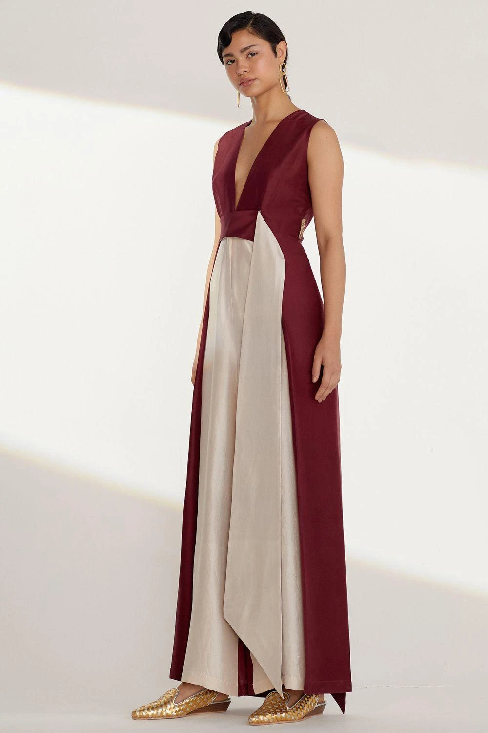 Twinkle Hanspal Colour Blocked Jumpsuit With Attached Belts 4 Twinkle Hanspal Colour Blocked Jumpsuit With Attached Belts - Image 2